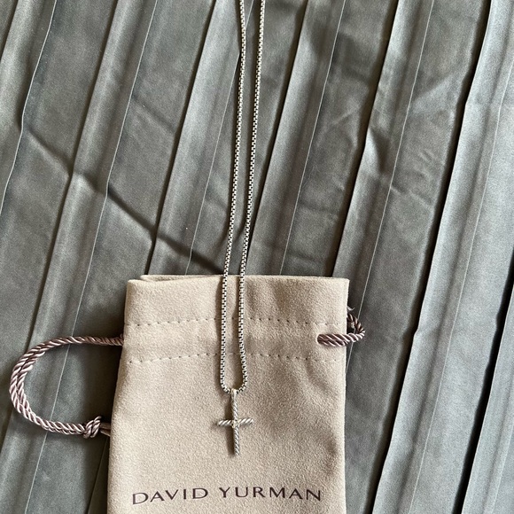 David Yurman cross pendant - Picture 2 of 2